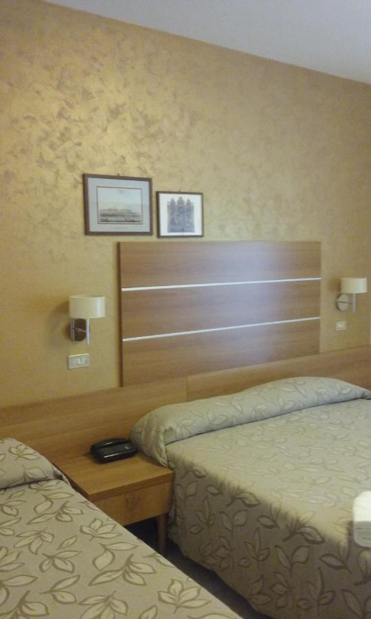 Hotel Prater 切塞纳蒂科 外观 照片
