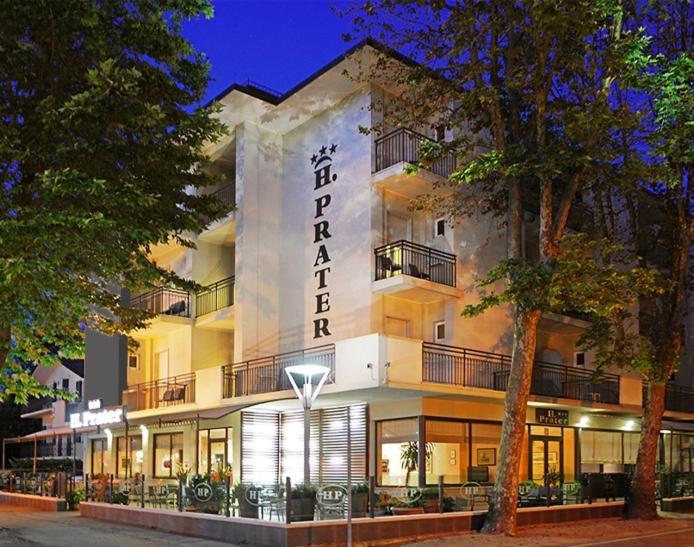 Hotel Prater 切塞纳蒂科 外观 照片